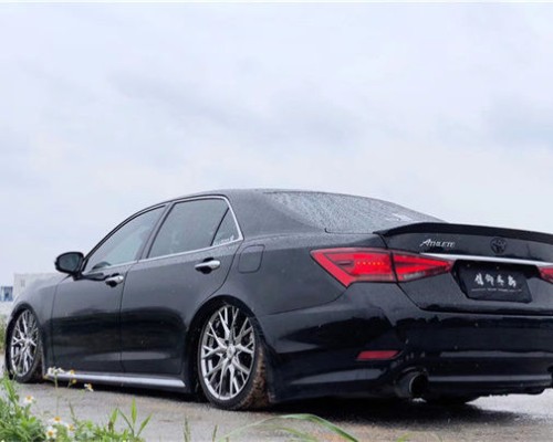 Belief: Toyota crow Bagged Boss style