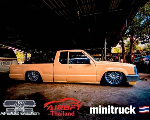 Thailand Pickup truck Bagged super cool modified style